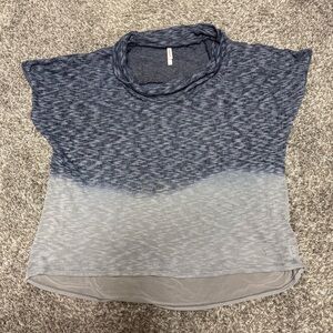 Blue/Gray Knit Fabric Top